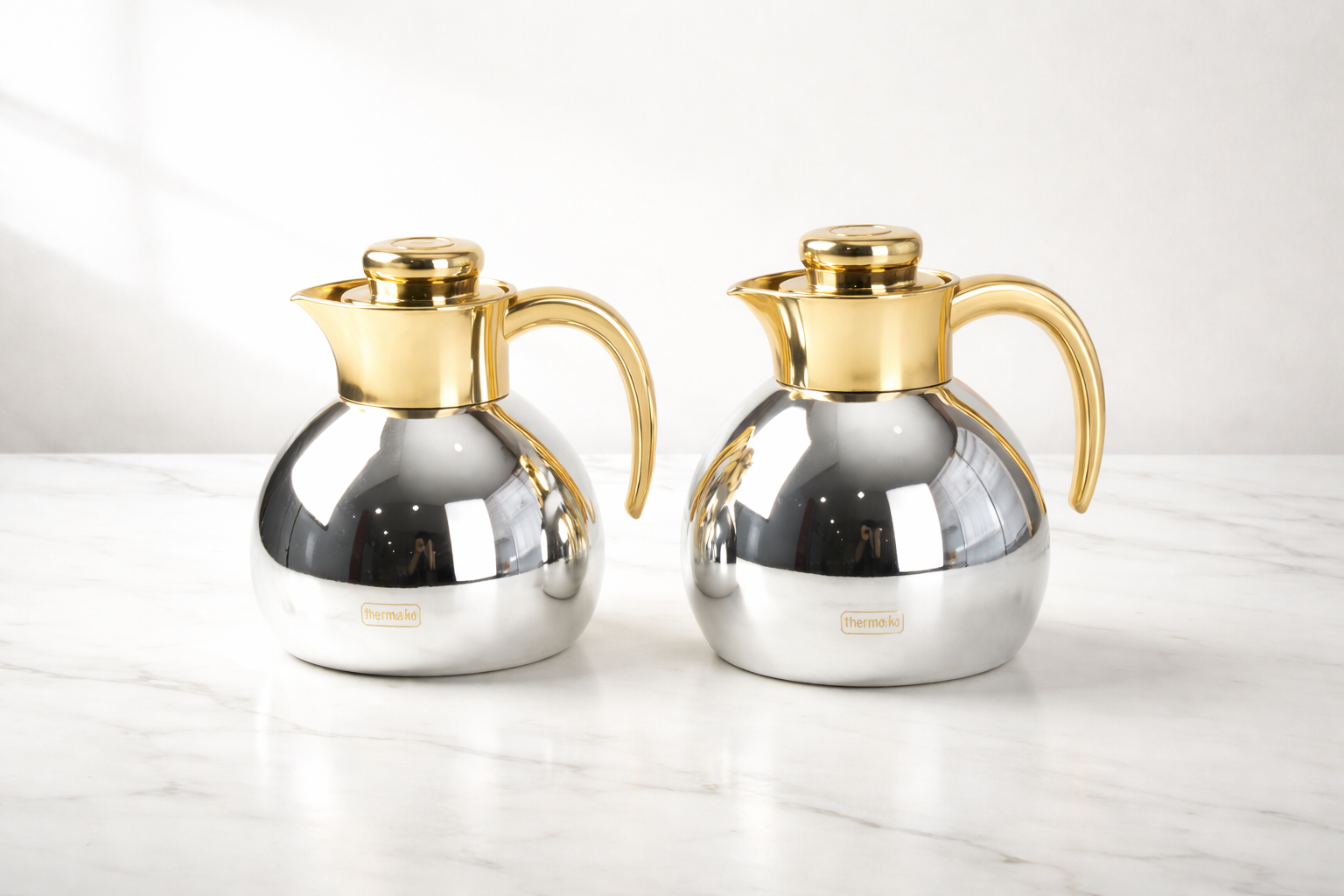 THERMOS